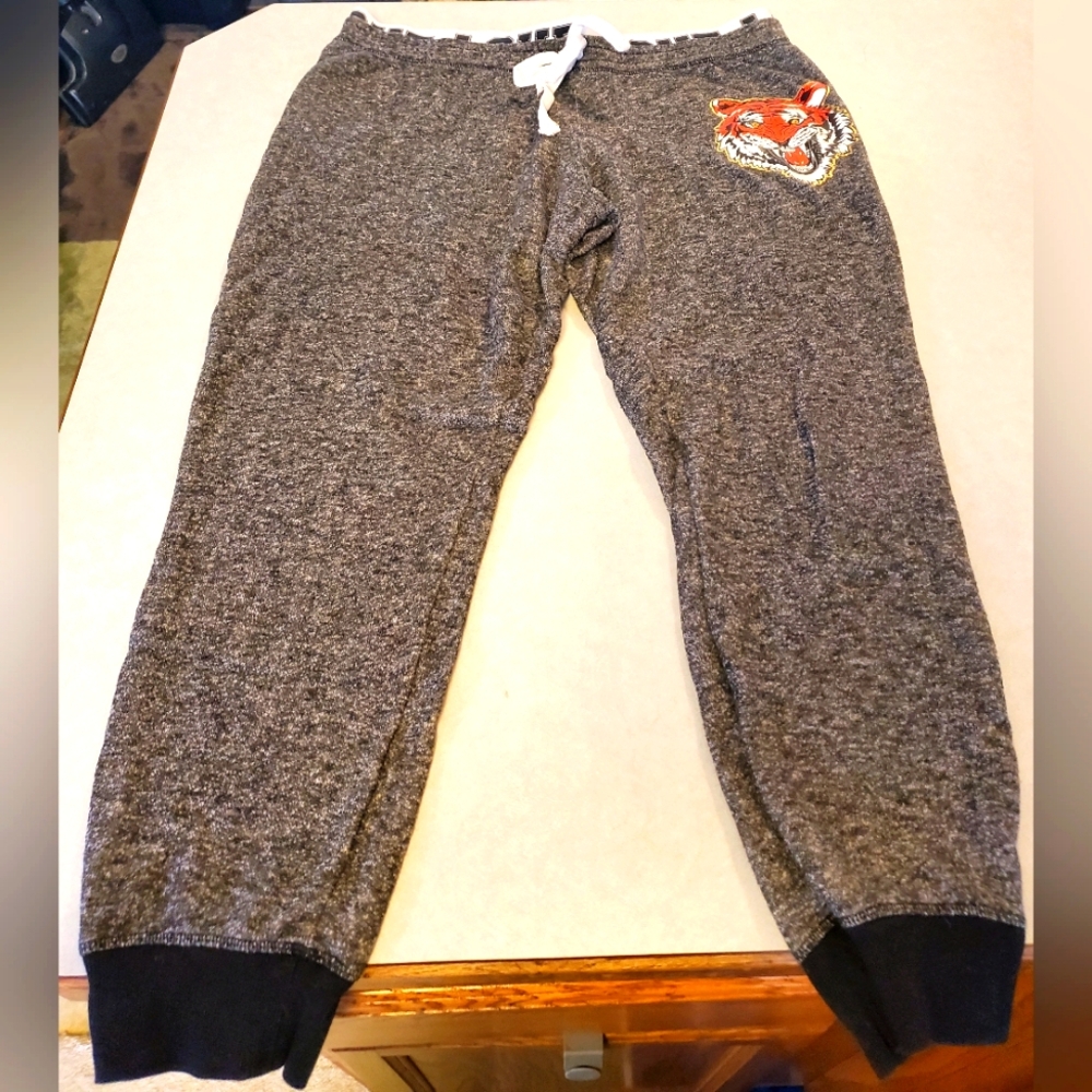 No Boundaries Sweatpants